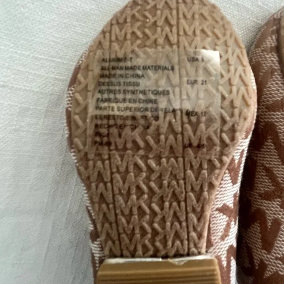 Michael Kors Toddler Mary Jane Flats {NWOT} - Picture 6 of 7